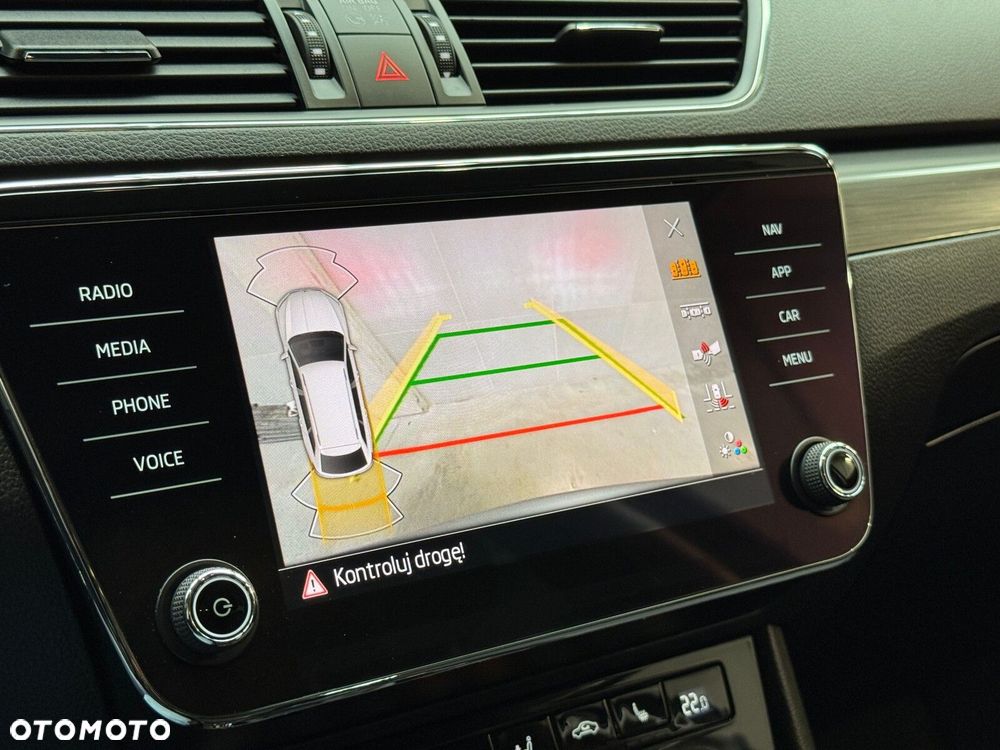 Skoda Superb 2.0 TDI SCR Style DSG - 38