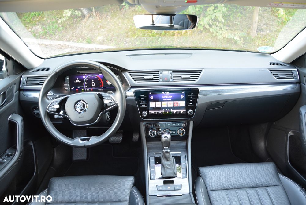 Skoda Superb 2.0 TDI DSG Premium Edition - 8