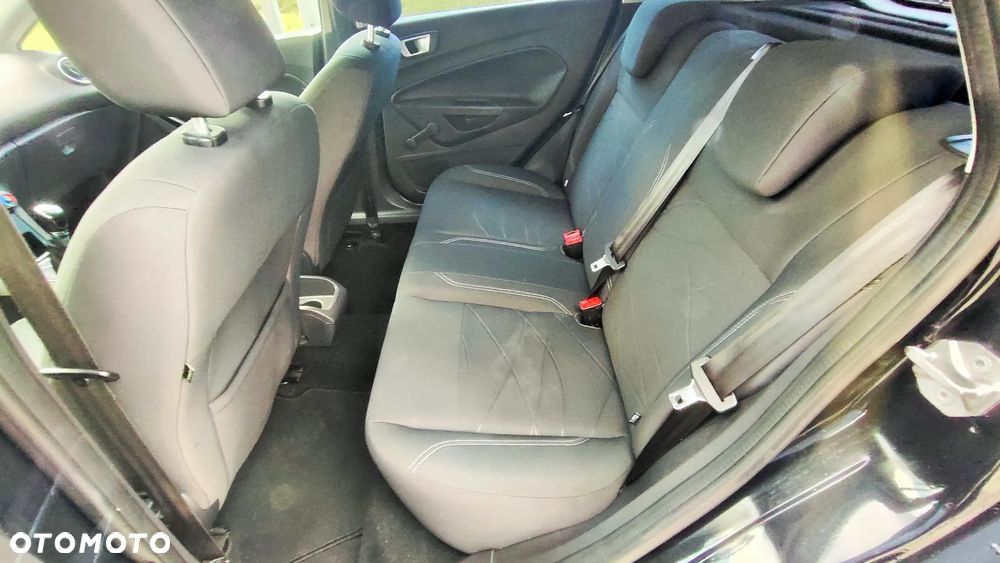 Ford Fiesta 1.25 Champions Edition - 8