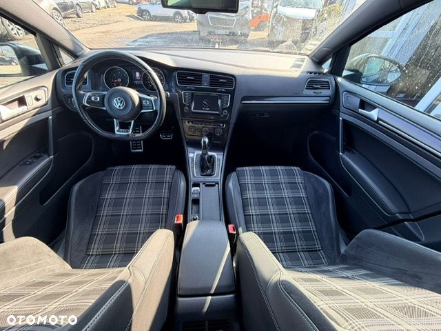 Volkswagen Golf GTD (BlueMotion Technology) DSG - 23