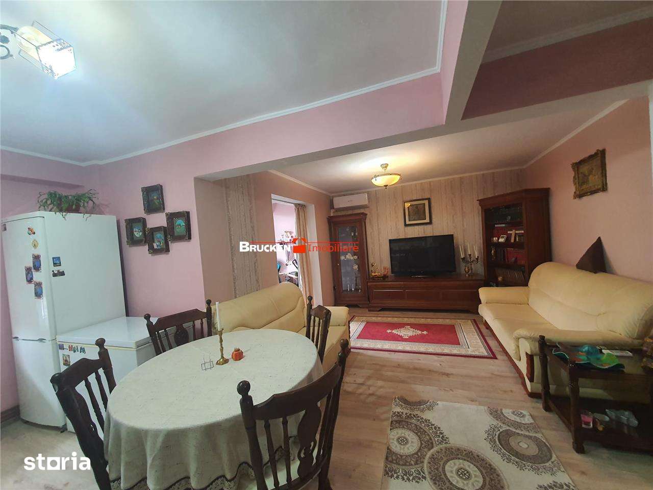 Apartament cu 2 camere de inchiriat - Imagine principală: 3/15