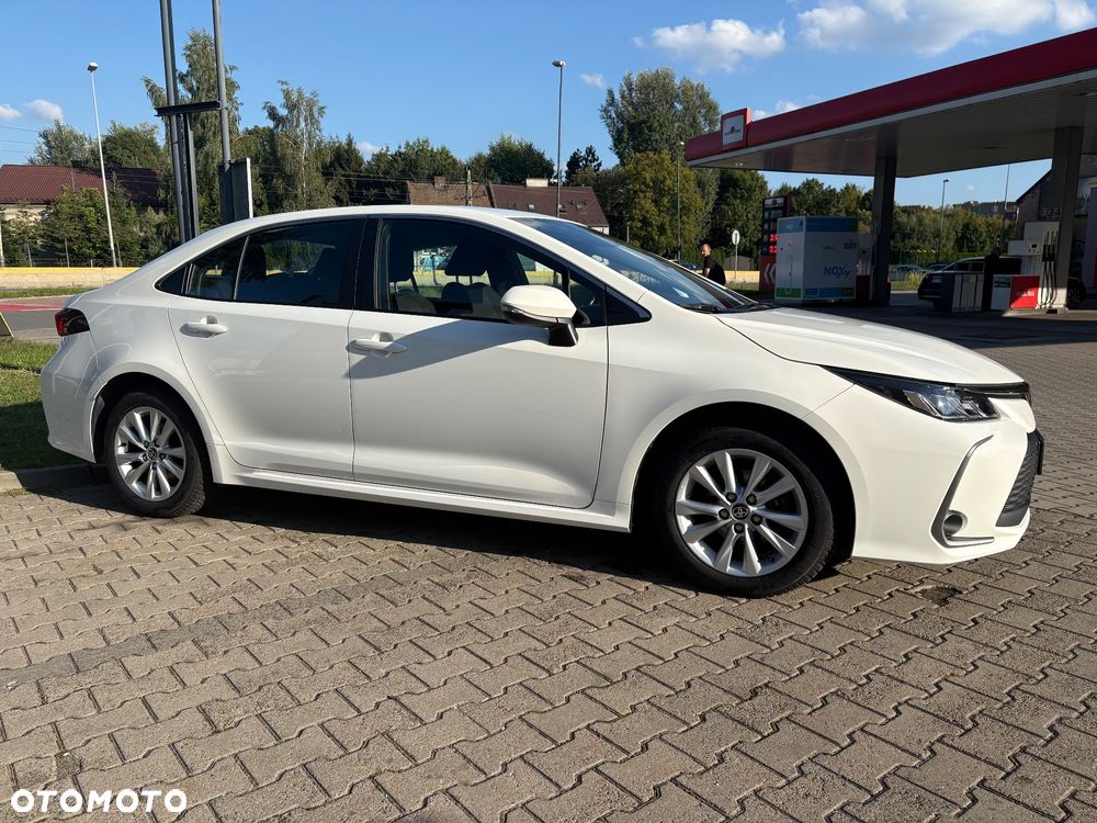 Toyota Corolla 1.8 Hybrid Comfort - 4