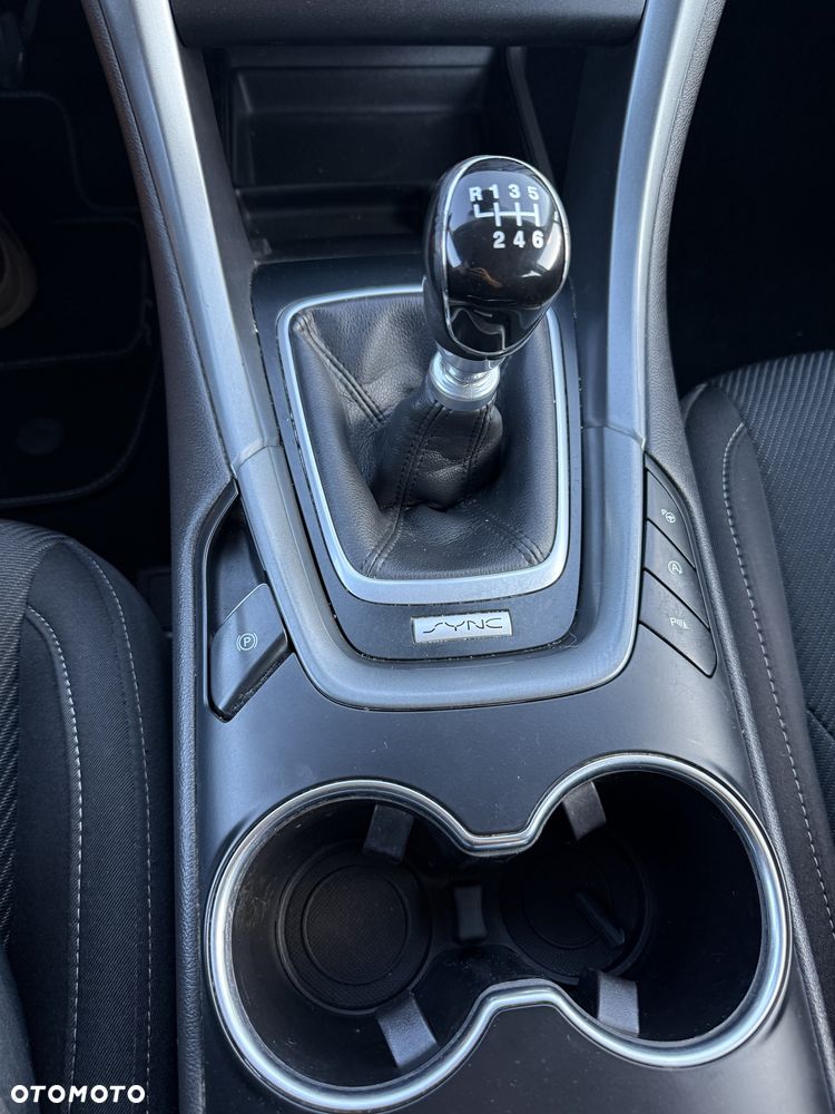 Ford Mondeo - 7