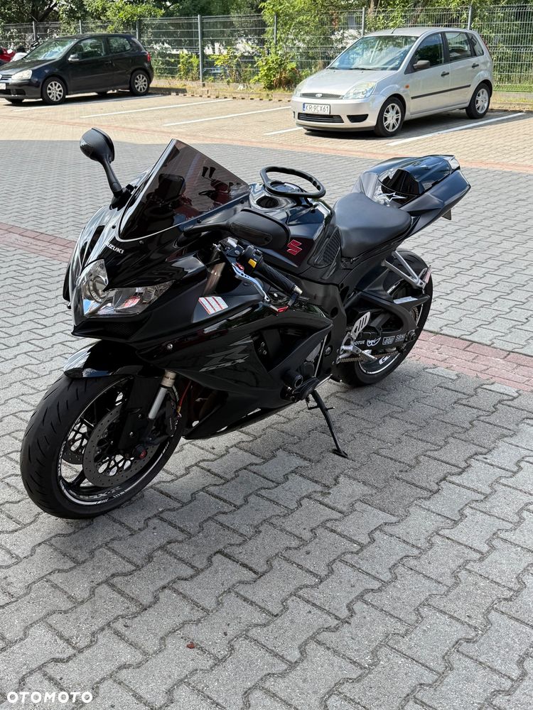 Suzuki GSX-R - 3