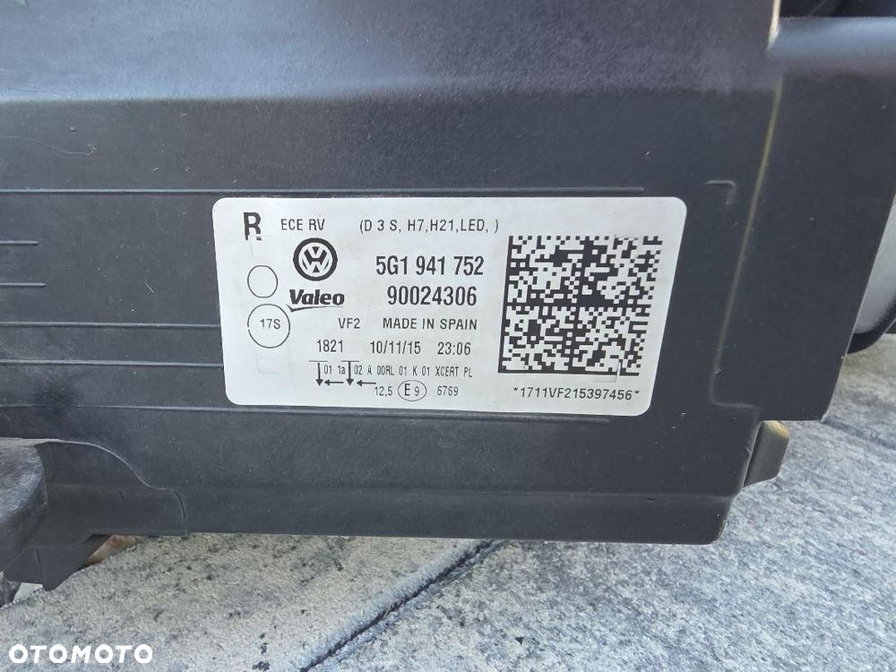 VW GOLF 7 VII 5G1 Lampa prawa przód Bi-Xenon Dynamic Led 5G1941752 Skrętna - 9