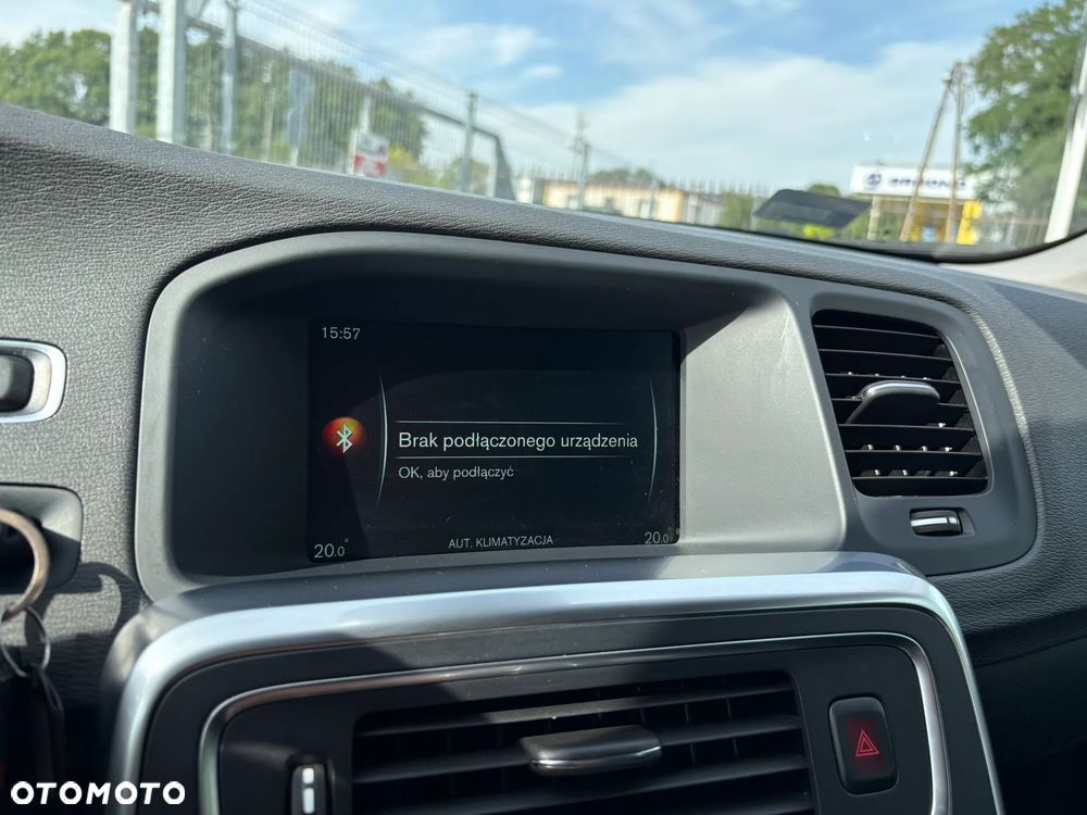 Volvo V60 T4 Momentum - 18