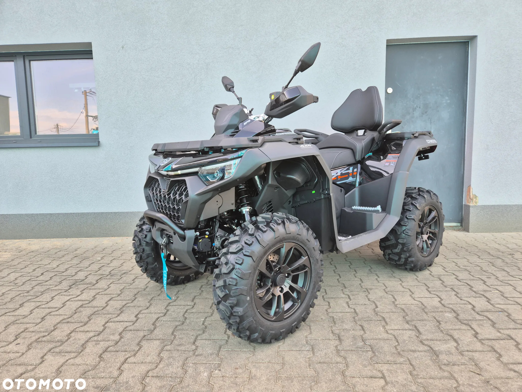 CFMoto CForce - 10