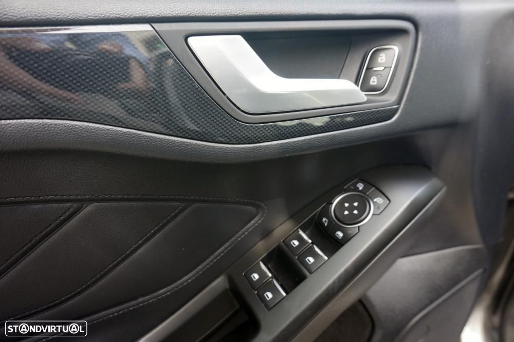 Ford Focus 1.0 EcoBoost ST-Line - 8