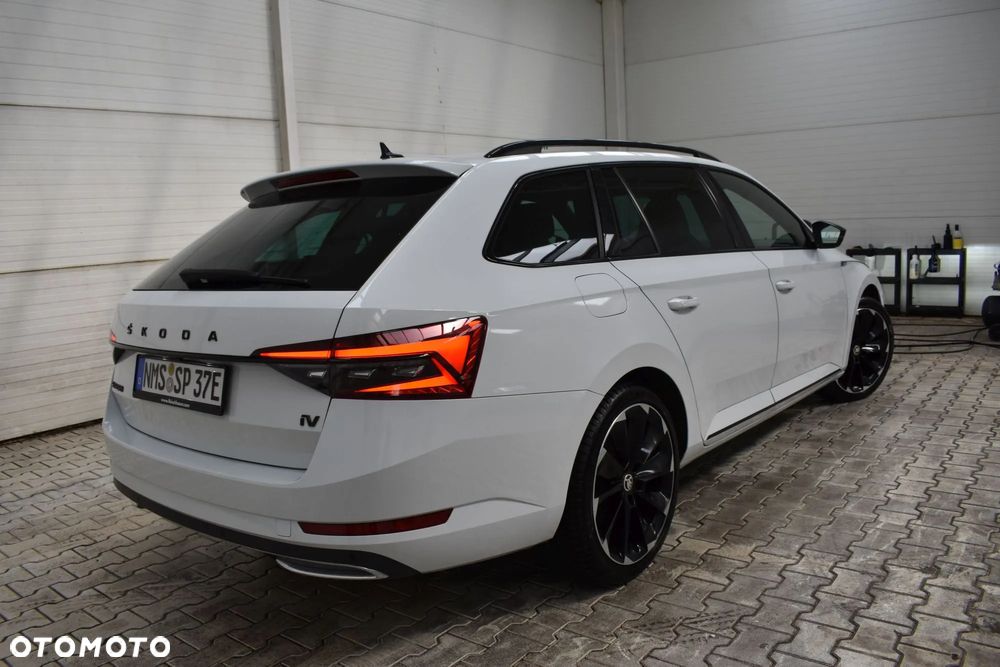 Skoda Superb 1.4 TSI Plug-In Hybrid Sportline DSG - 9