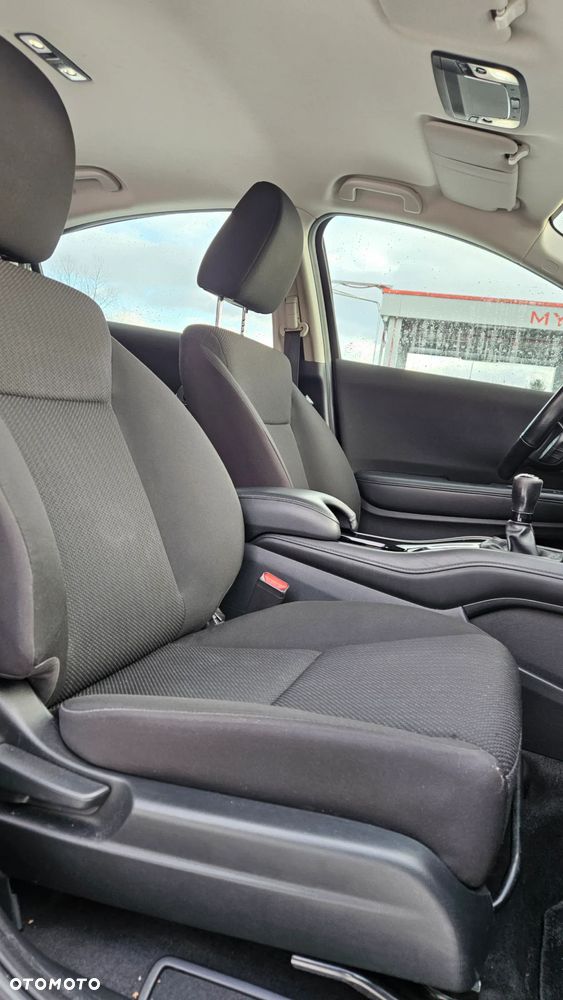 Honda HR-V 1.6 i-DTEC Executive - 26