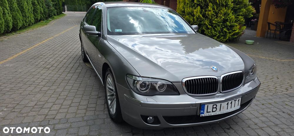 BMW Seria 7 - 18