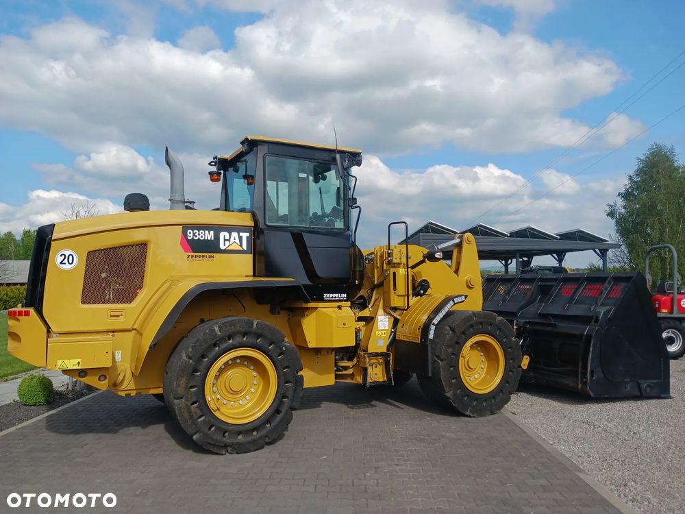 Caterpillar 938 M - 9