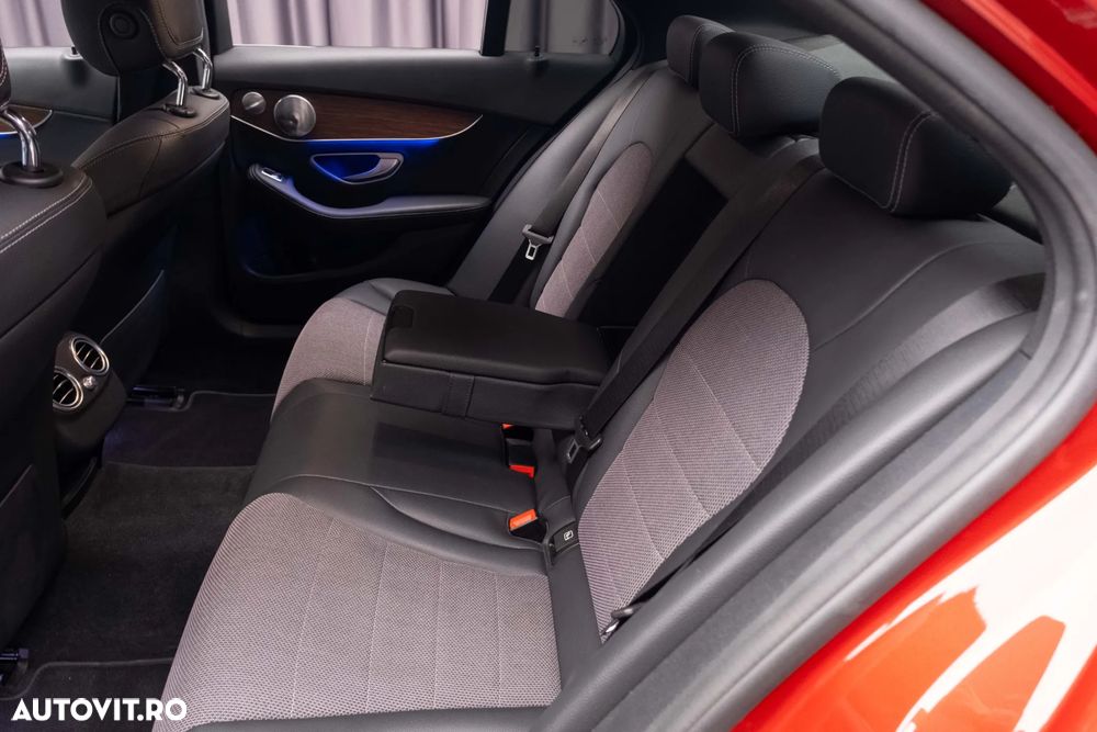 Mercedes-Benz C 180 9G-TRONIC Avantgarde - 31