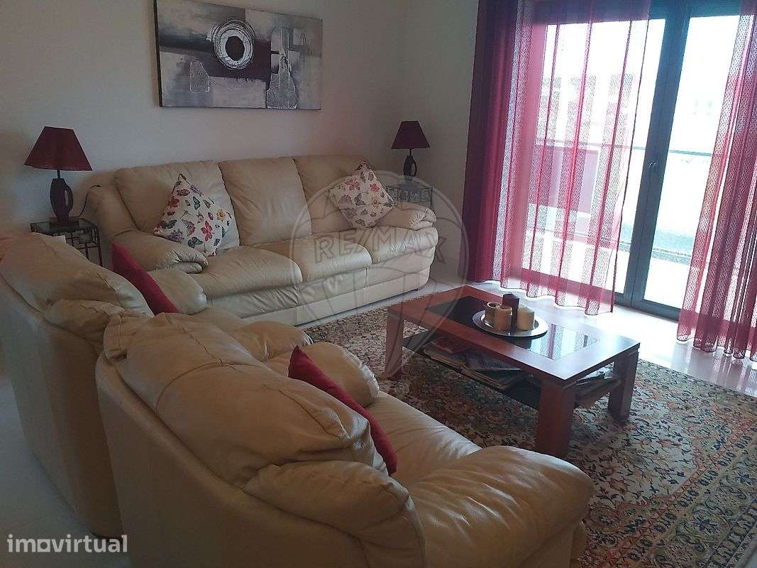 Apartamento T3 para arrendamento - Grande imagem: 2/8