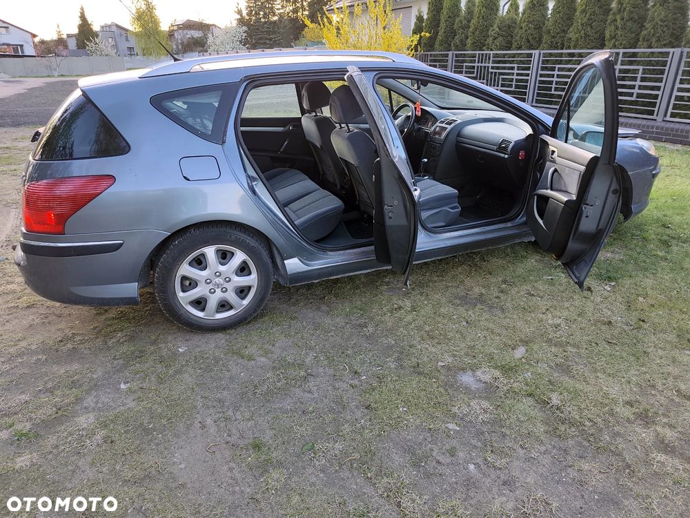 Peugeot 407 - 11
