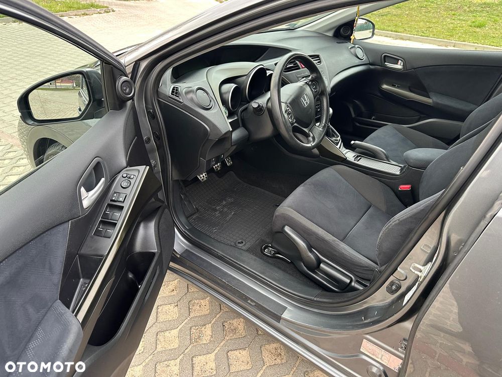 Honda Civic 1.8 Comfort - 3