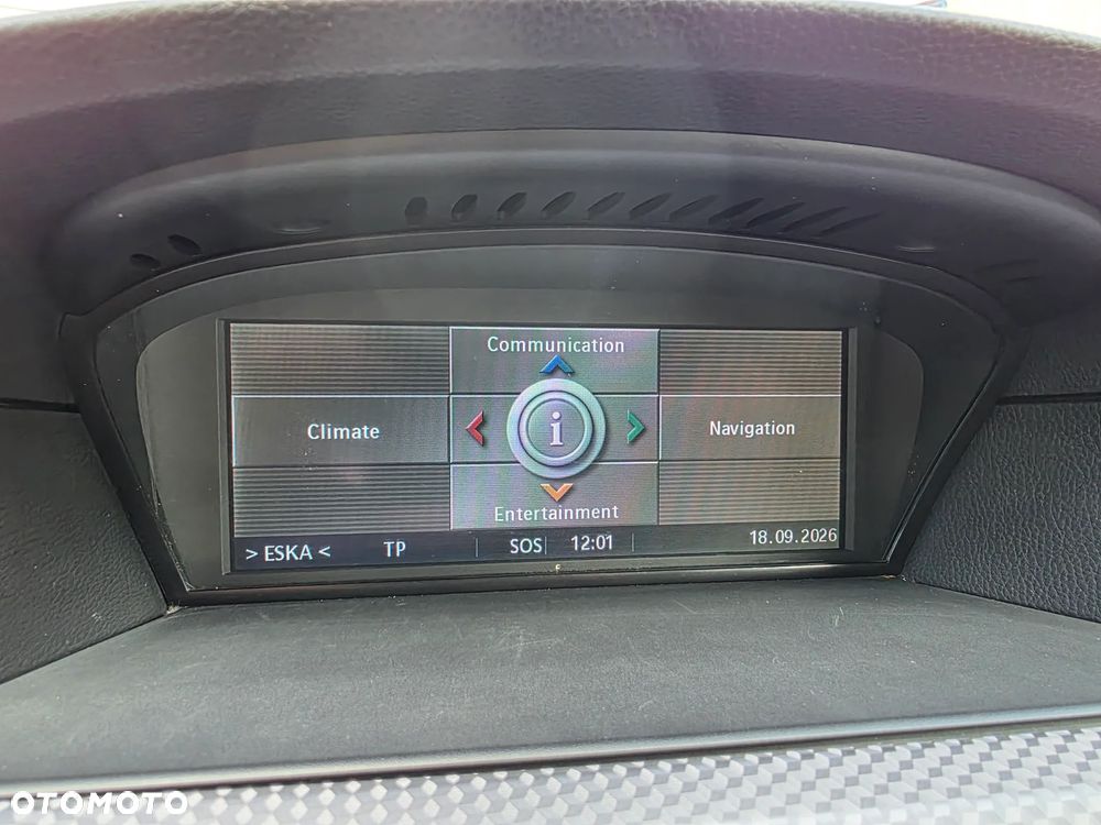 BMW Seria 5 530xi - 13