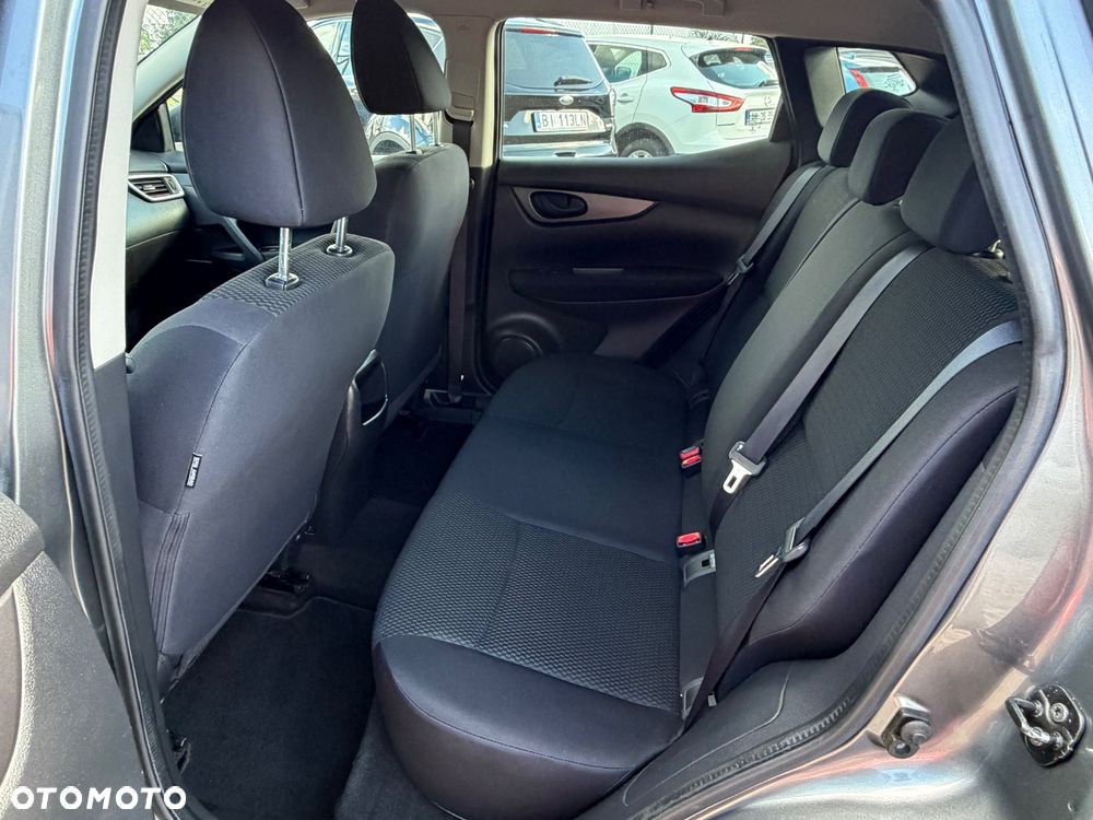 Nissan Qashqai 1.2 DIG-T Tekna EU6 - 7
