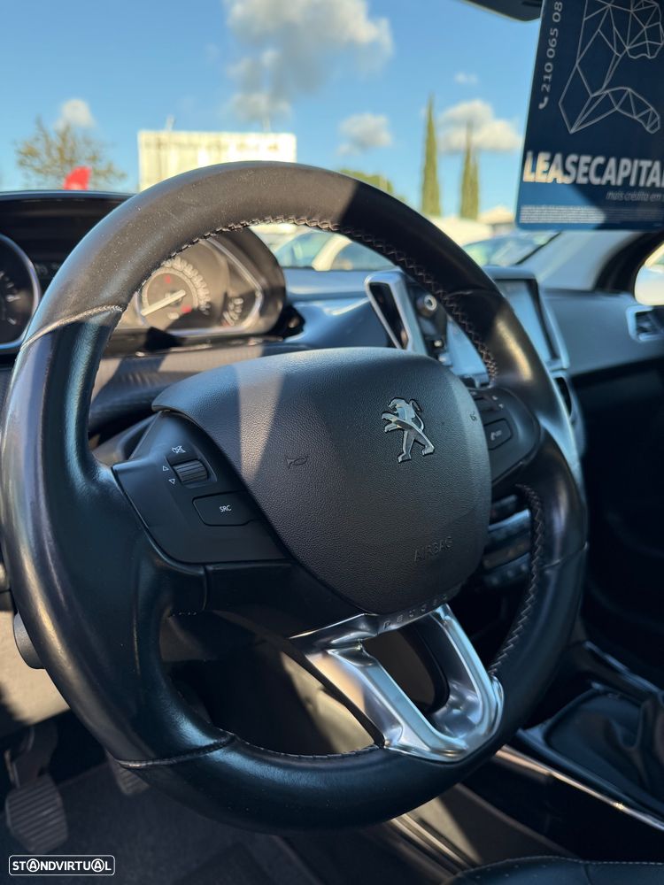 Peugeot 2008 PureTech 130 Stop&Start Allure - 19