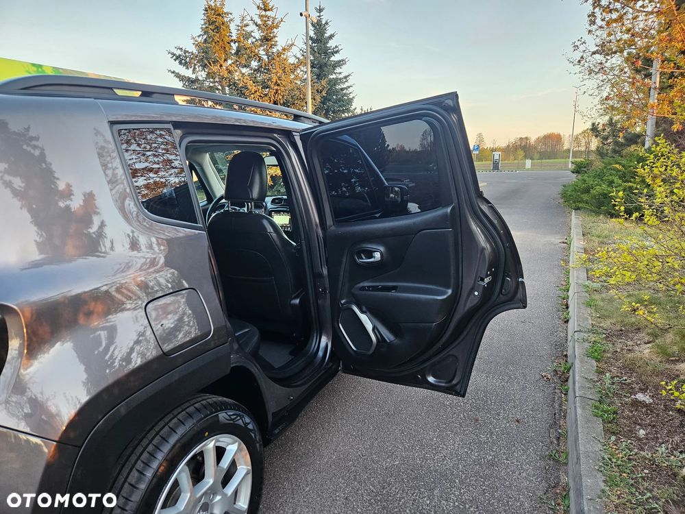 Jeep Renegade 1.6 MultiJet DSG Limited - 33