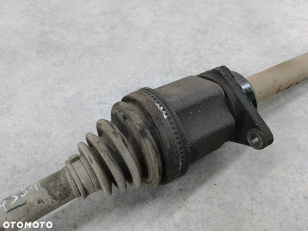 PÓŁOŚ PRAWA PRZÓD NISSAN QASHQAI +2 I - 4