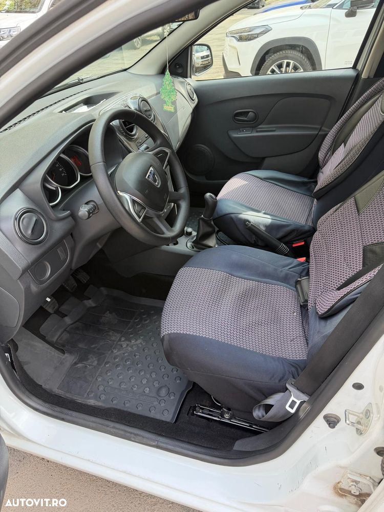Dacia Sandero - 6