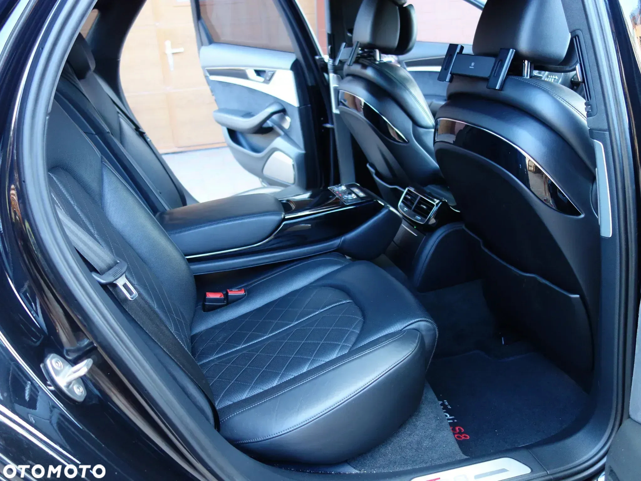 Audi S8 4.0 TFSI Quattro - 11