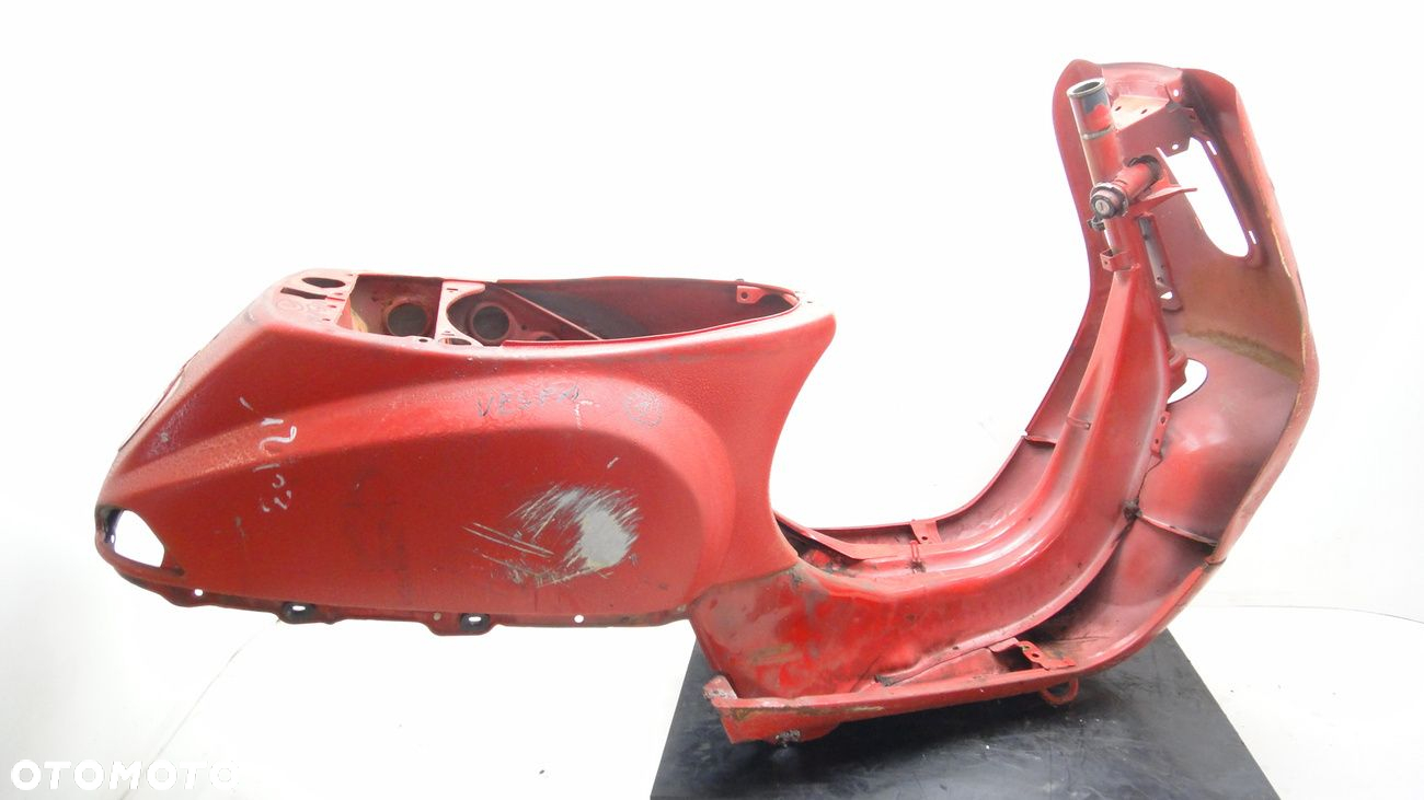 Piaggio Vespa Lx 125 Rama Karoseria - 9