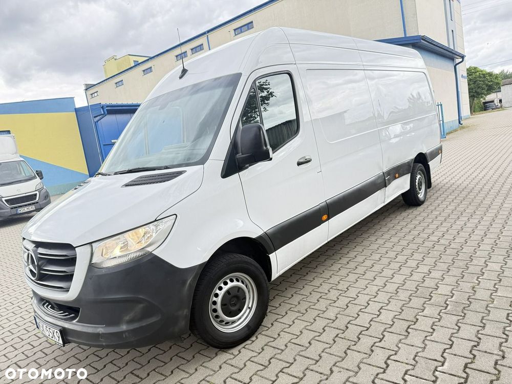 Mercedes-Benz Sprinter - 29