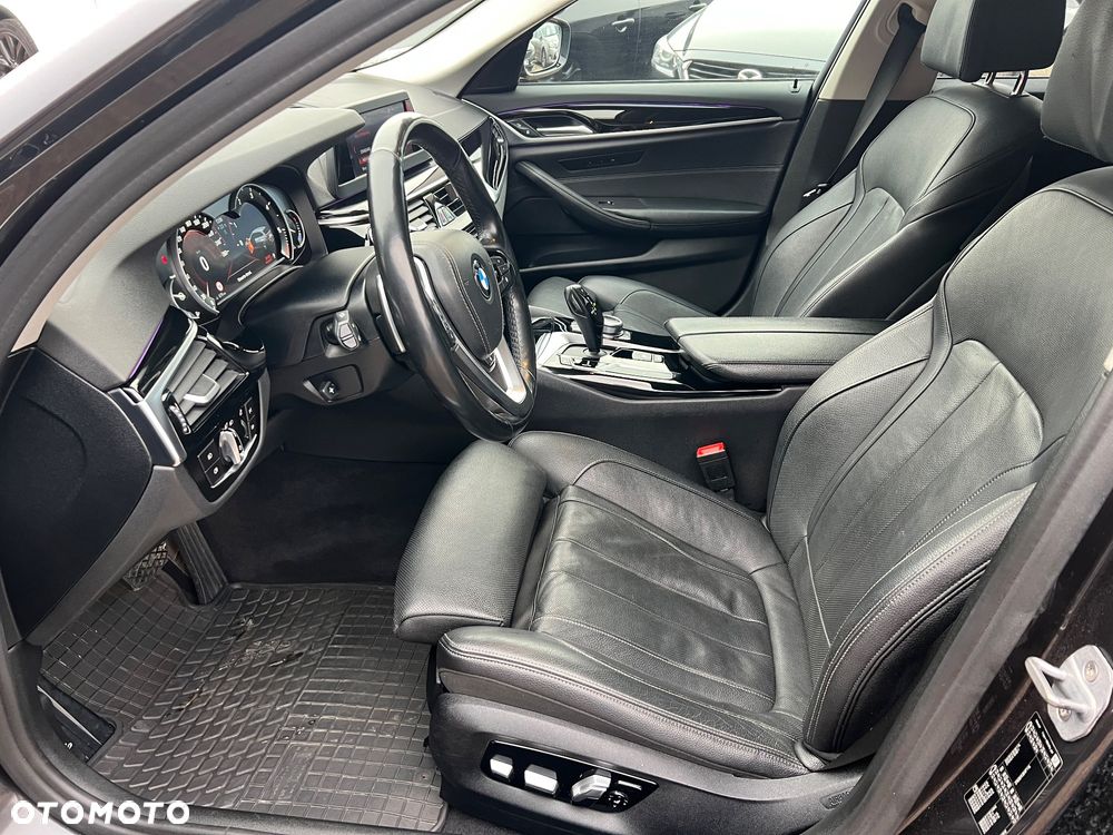 BMW Seria 5 520d Luxury Line sport - 5
