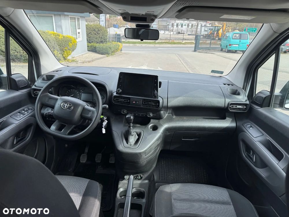 Toyota Proace City Verso 1.5 D-4D Combi - 8