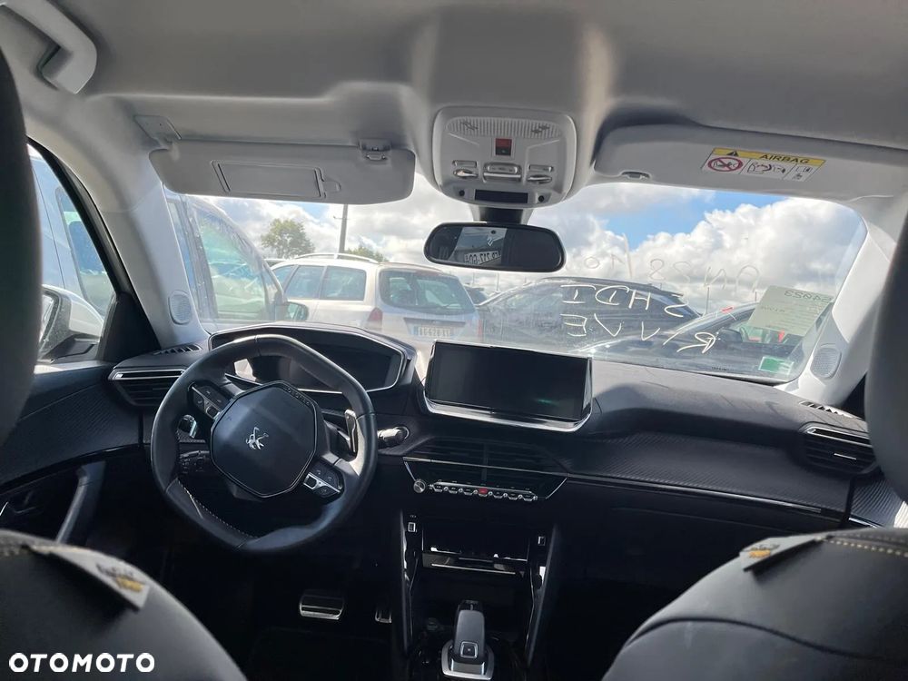 Peugeot 2008 - 5