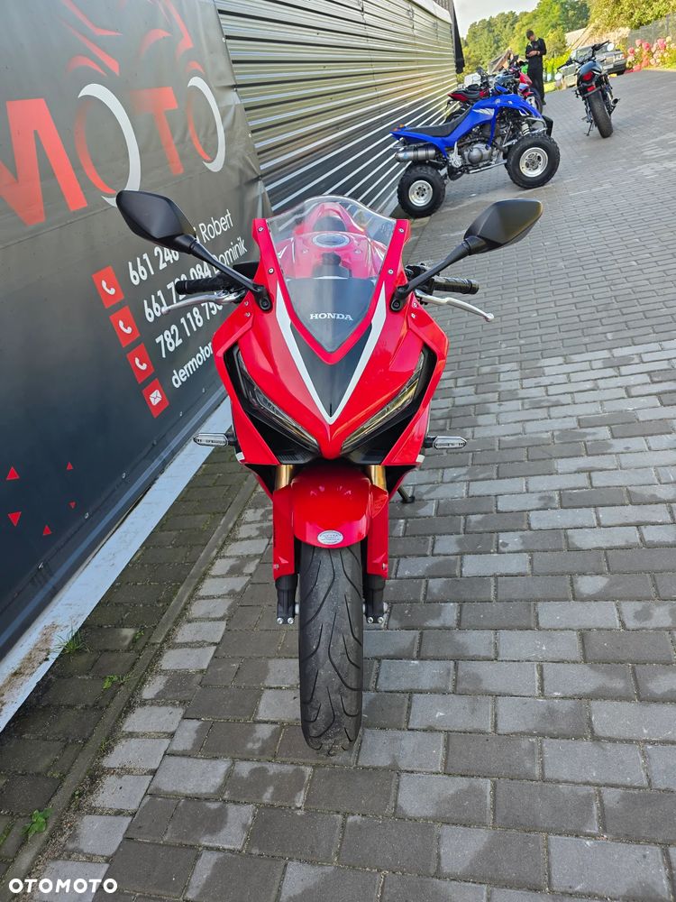 Honda CBR - 16