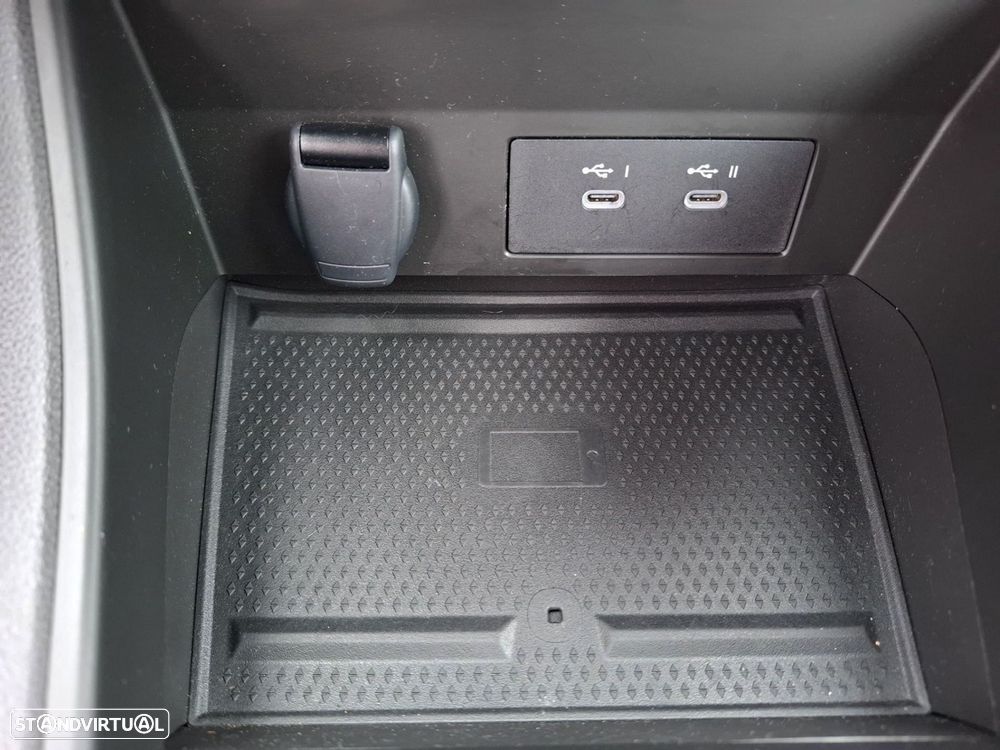 Renault Captur - 19