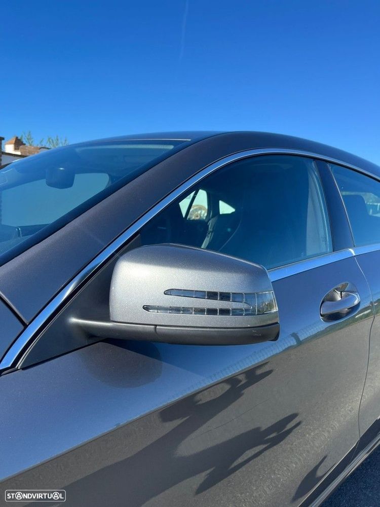 Mercedes-Benz CLA 200 d Shooting Brake - 10