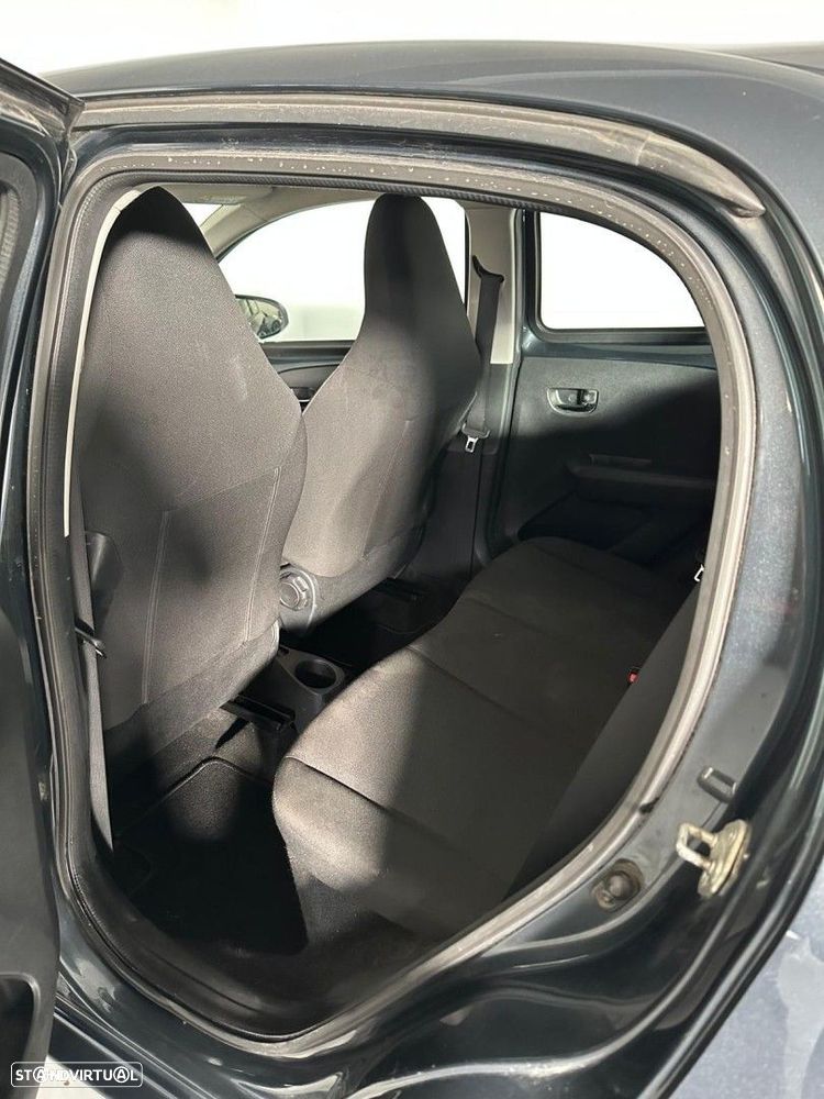 Peugeot 108 1.2 PureTech Allure - 12