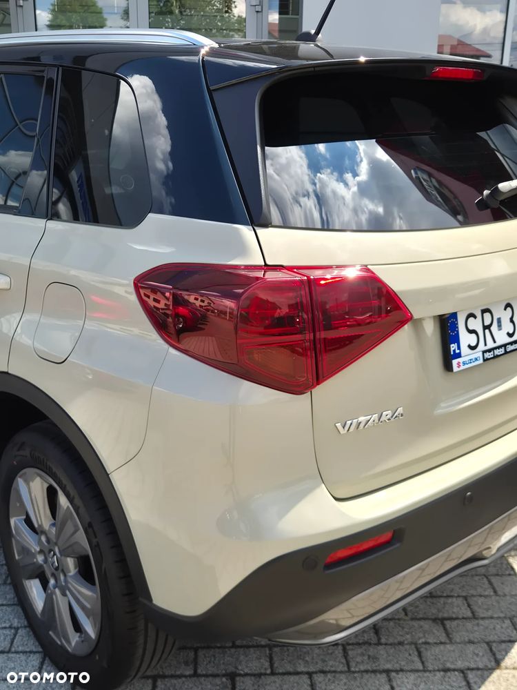 Suzuki Vitara 1.4 Boosterjet mHEV Premium 2WD - 9