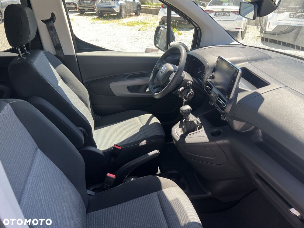 Toyota Proace City Verso Long 1.2 D-4T Business - 9