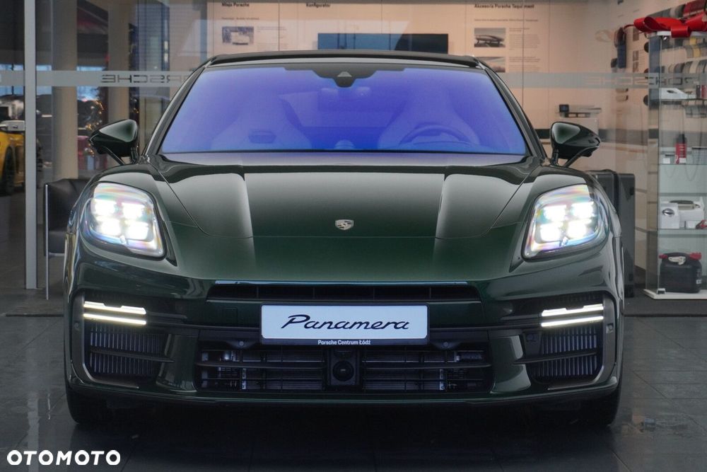 Porsche Panamera - 5