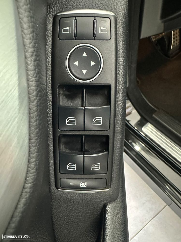 Mercedes-Benz C 300 CDI Avantgarde BE 4-Matic - 19