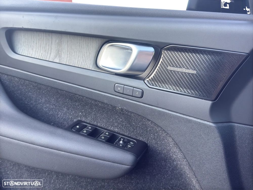 Volvo XC 40 T5 Recharge DKG Inscription - 23