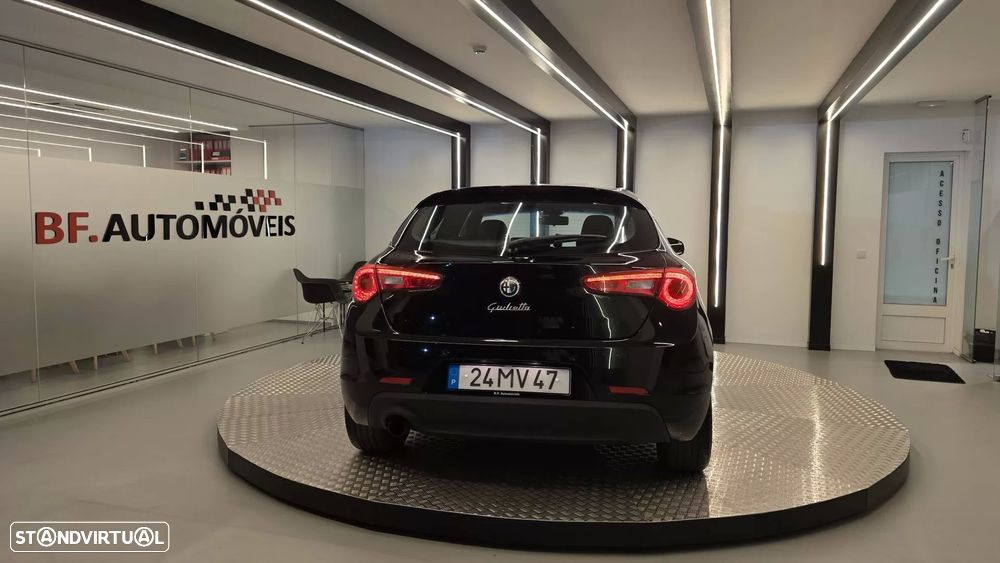Alfa Romeo Giulietta 1.6 JTDm Progression - 17