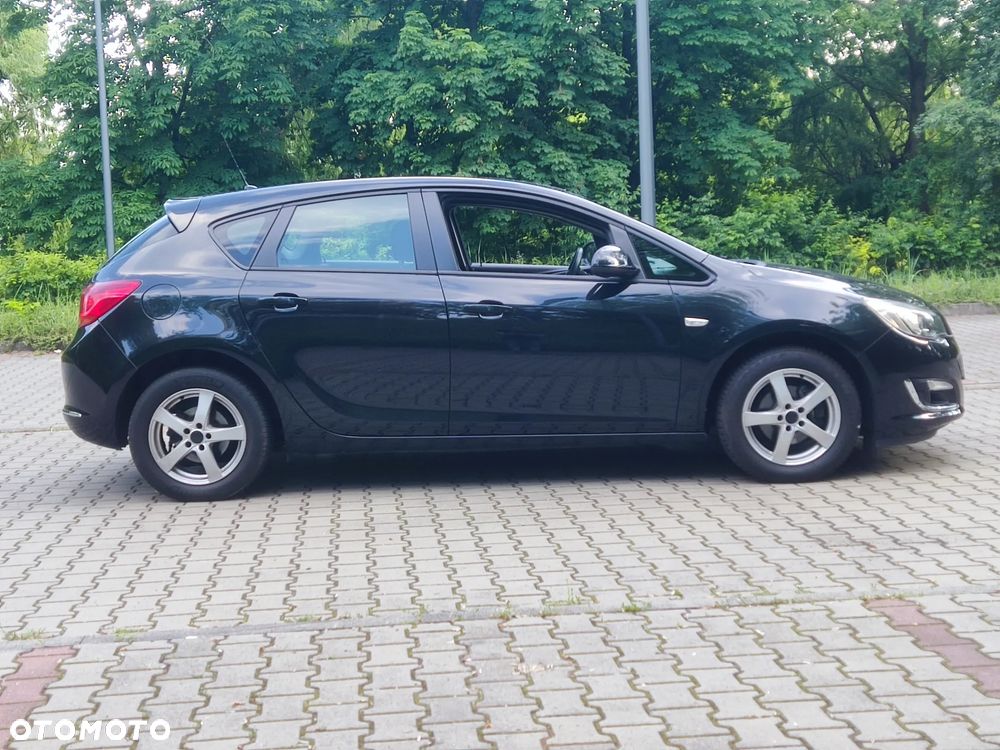 Opel Astra 1.4 Turbo Active - 4