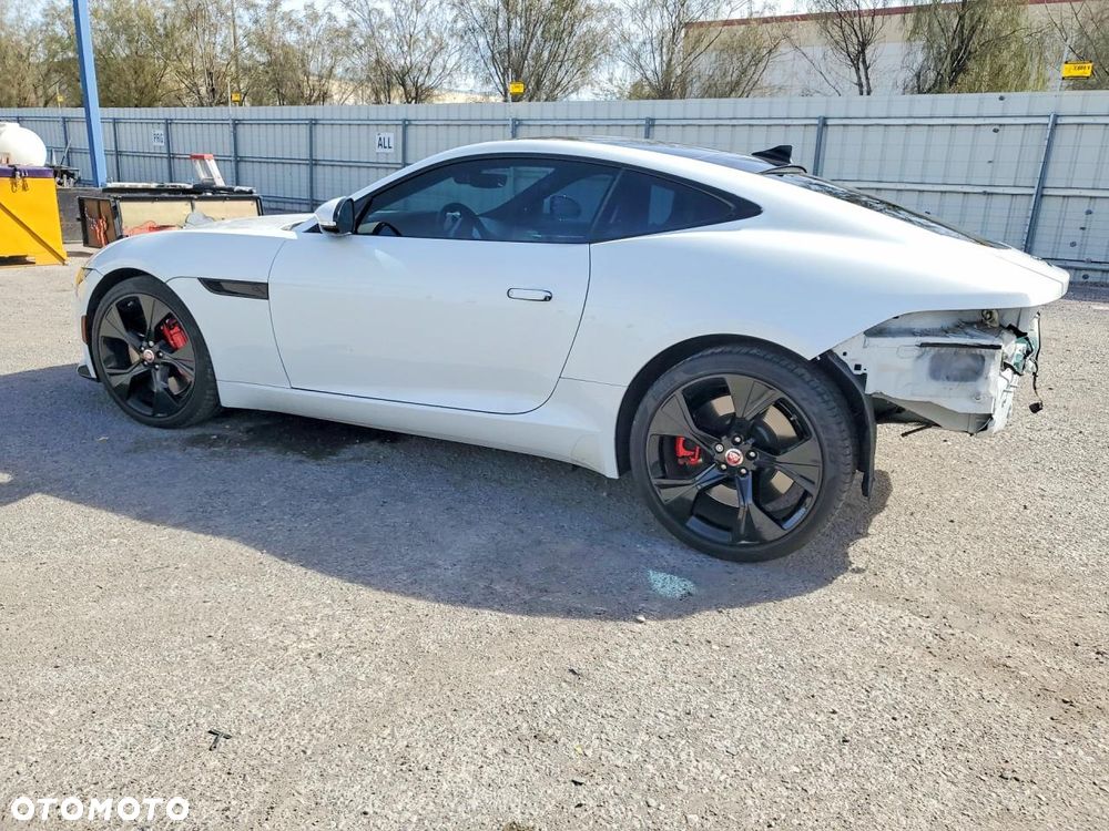 Jaguar F-Type - 3