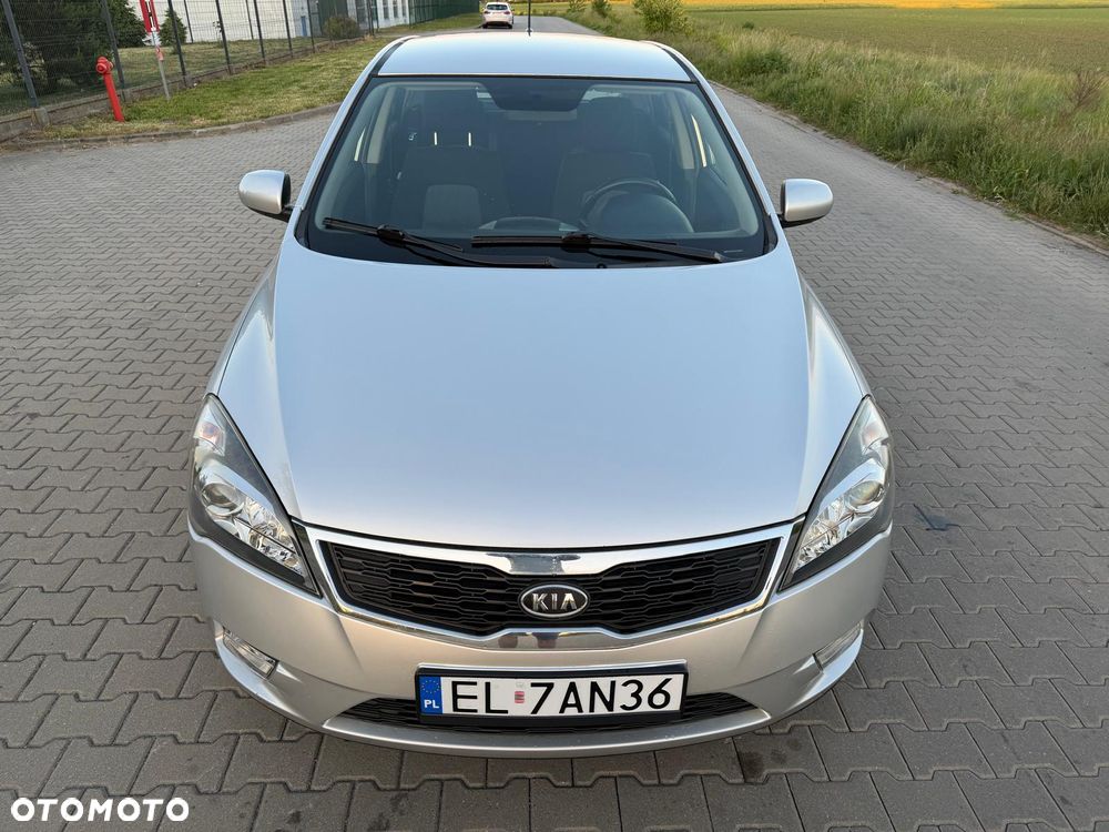 Kia Ceed 1.4 Comfort - 9
