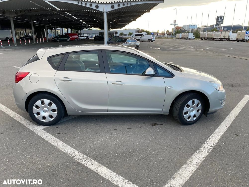 Opel Astra 1.6 Enjoy - 5