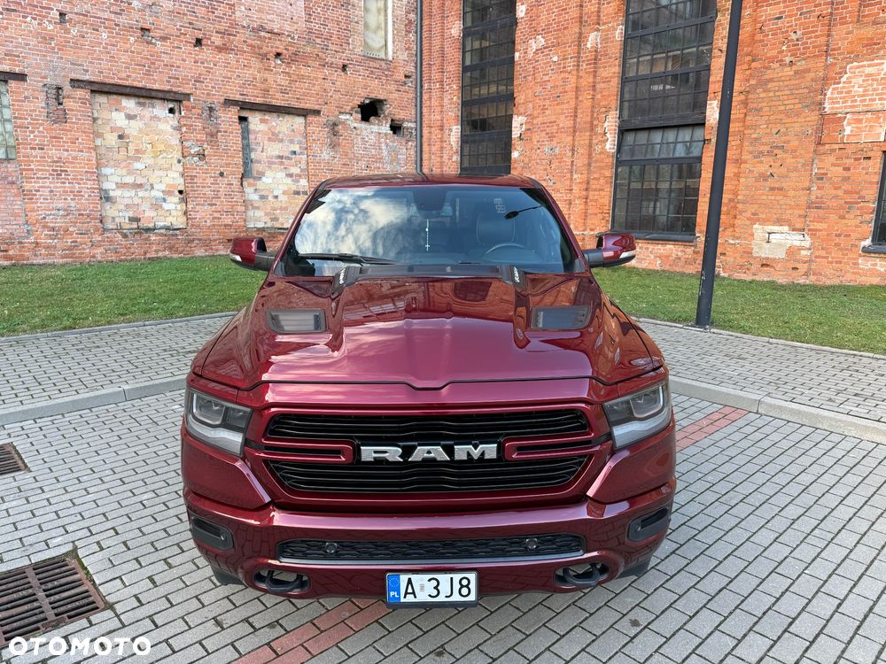 RAM 1500 Crew Cab Laramie - 8