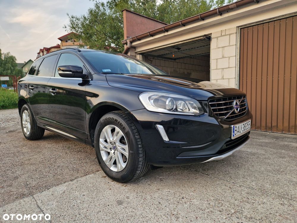 Volvo XC 60 D4 Geartronic Momentum - 16