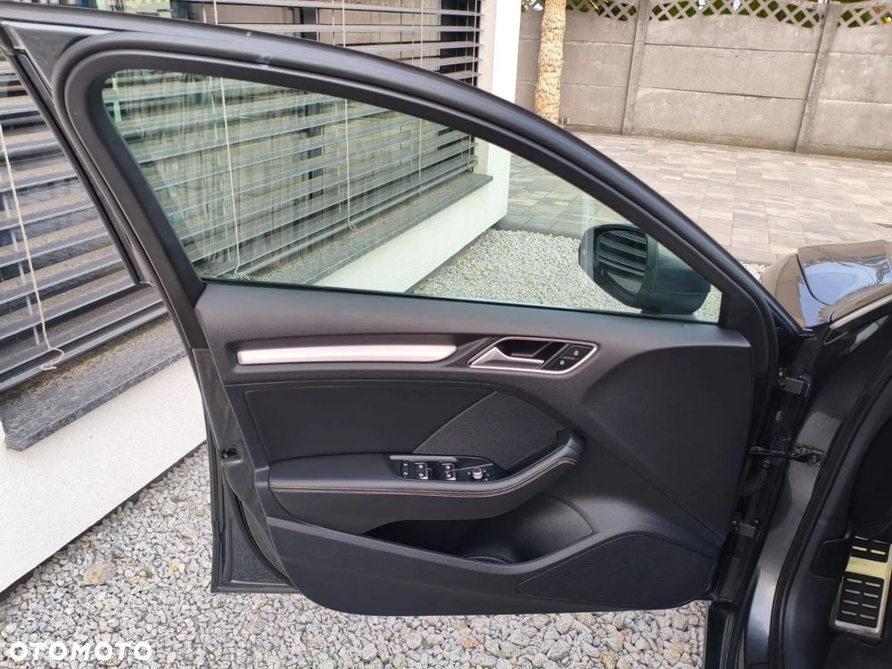 Audi A3 Sportback - 11