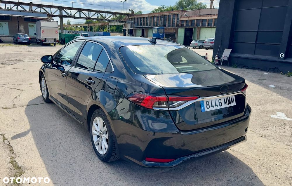 Toyota Corolla 1.8 Hybrid Club - 6